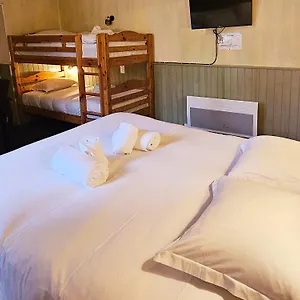 Hotel La Petite Auberge Hotel
